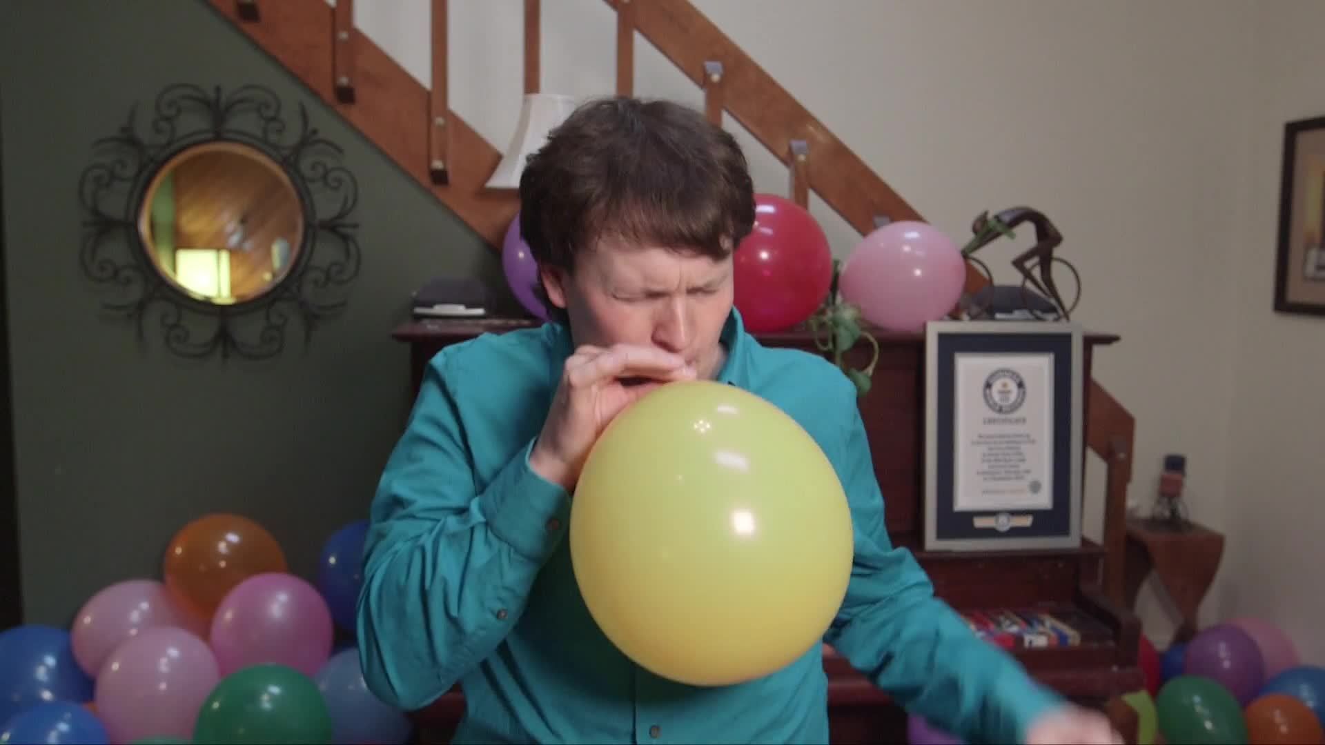 Conquering Fear: The Balloon Guy's Journey to Guinness World Records ...